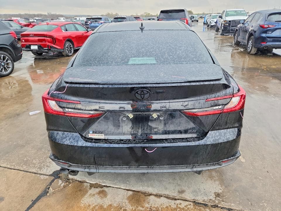 2025 TOYOTA CAMRY SE 6