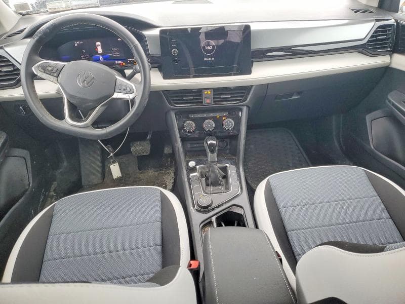 2025 VOLKSWAGEN TAOS S 8