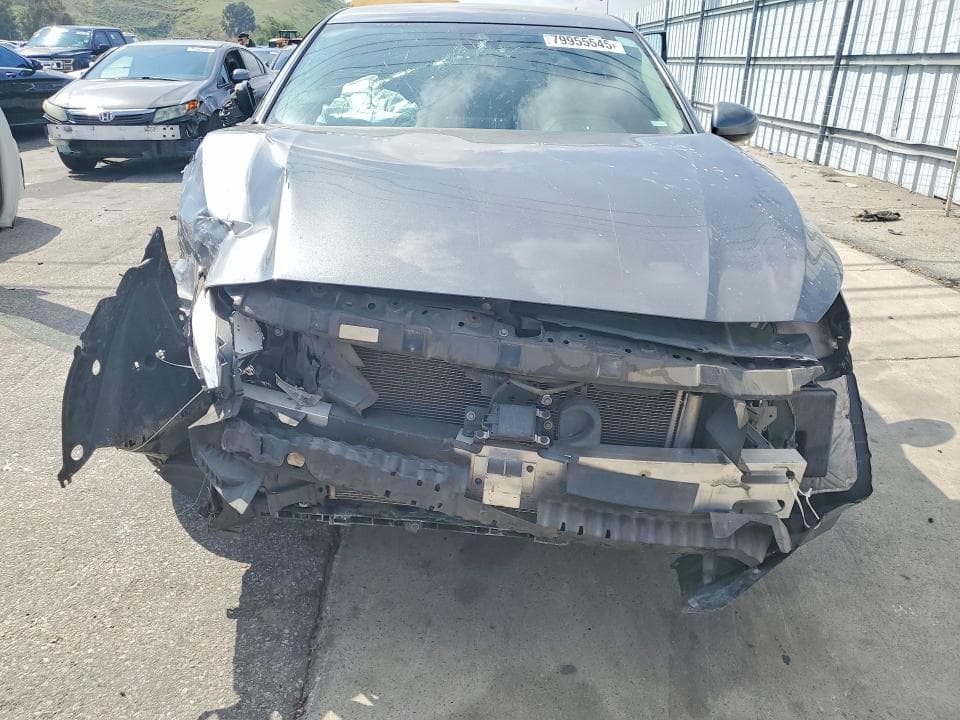 2021 NISSAN ALTIMA 2.5 SV 5