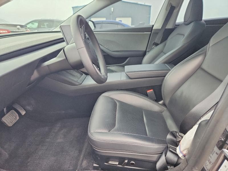 2025 TESLA MODEL 3 7