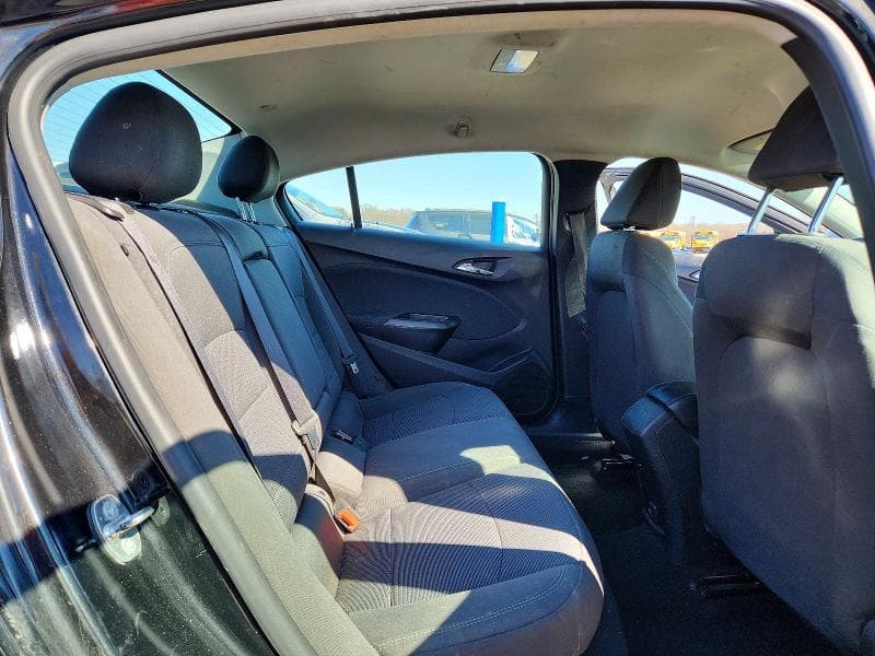 2019 CHEVROLET CRUZE LT LT 10
