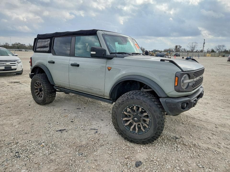 2022 FORD BRONCO BASE BASE 4