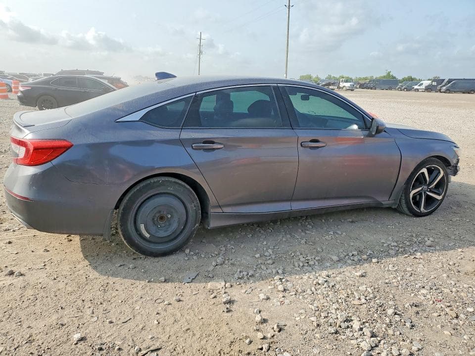 2018 HONDA ACCORD SPORT 3