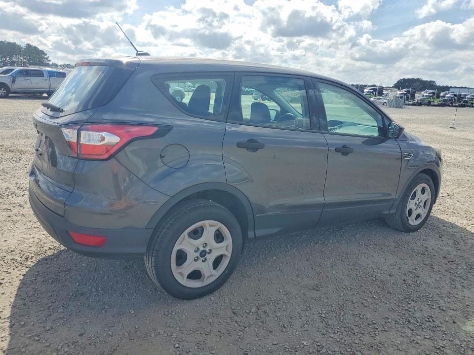 2018 FORD ESCAPE S S 4