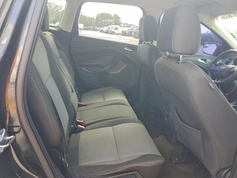 2017 FORD ESCAPE SE SE 12