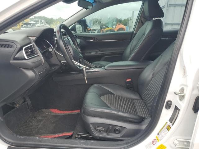 2018 TOYOTA CAMRY SE 7