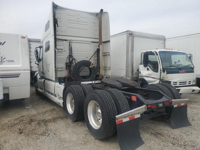 2019 VOLVO VNL SEMI TRUCK 3