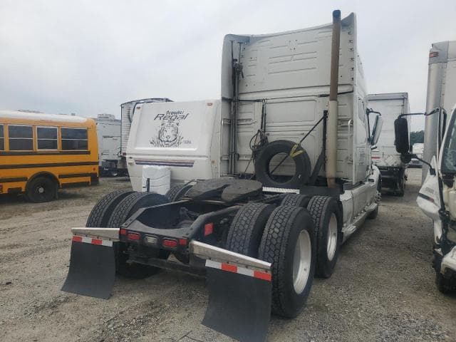 2019 VOLVO VNL SEMI TRUCK 4