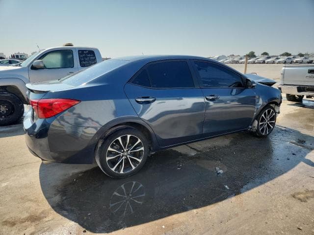 2018 TOYOTA COROLLA 3