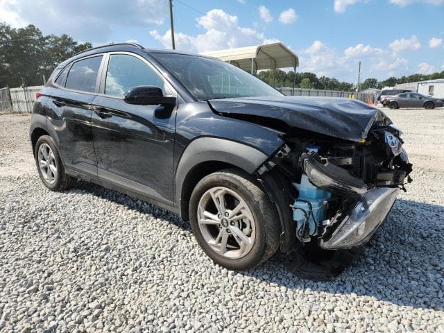 2023 HYUNDAI KONA SEL 4