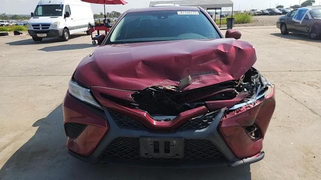 2018 TOYOTA CAMRY SE SE 13