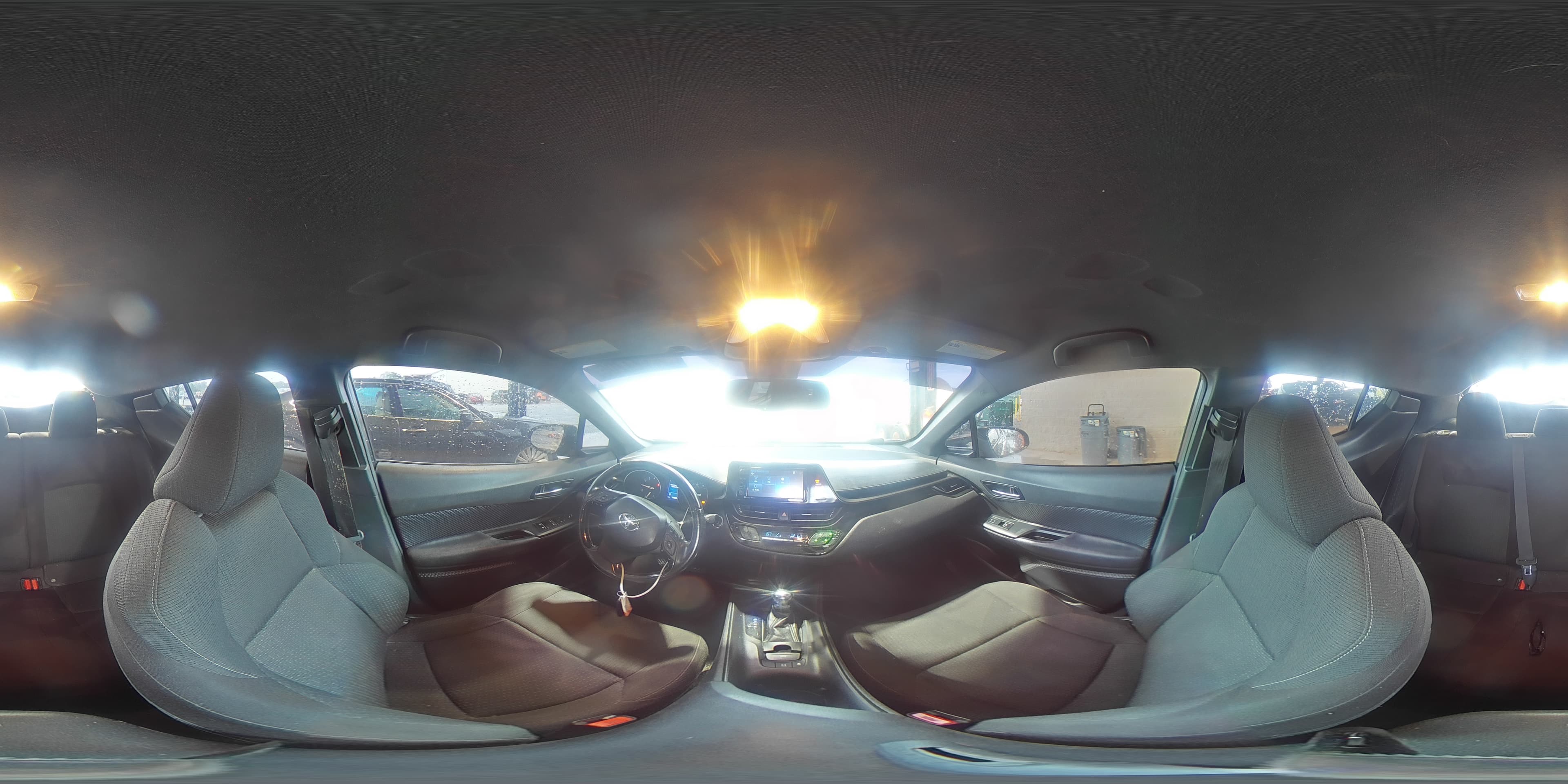 2018 TOYOTA C-HR XLE XLE 14