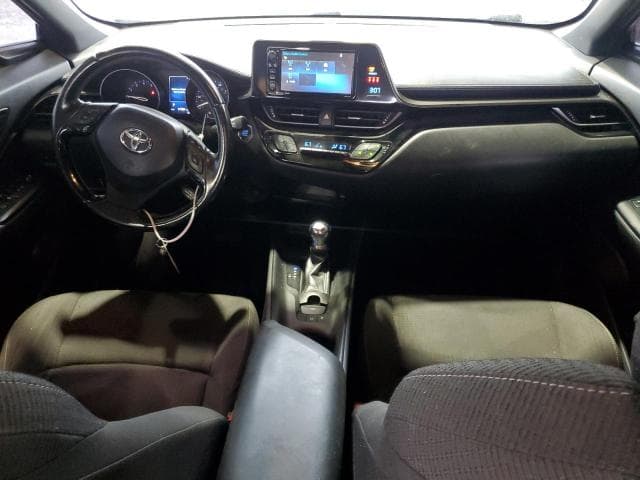 2018 TOYOTA C-HR XLE XLE 8