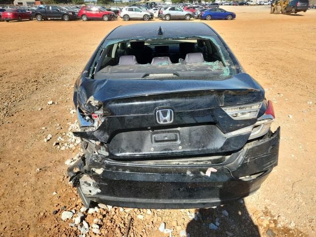 2018 HONDA ACCORD LX 6