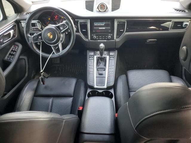 2017 PORSCHE MACAN 8