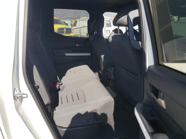 2024 TOYOTA TACOMA DOUBLE CAB DOUBLE CAB 10