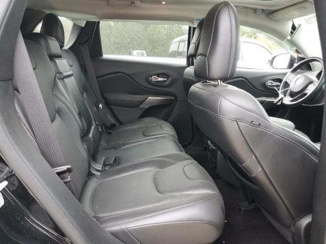 2019 JEEP CHEROKEE LIMITED 11