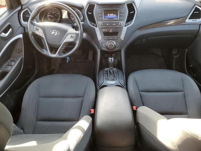 2017 HYUNDAI SANTA FE SE 8