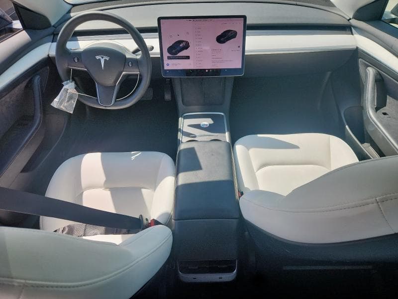 2021 TESLA MODEL 3 8