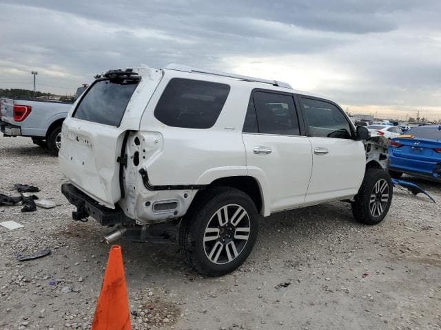 2018 TOYOTA 4RUNNER LIMITED 3