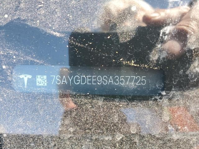 2025 TESLA MODEL Y 12