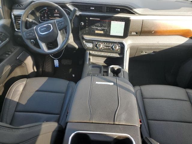 2025 GMC SIERRA K2500 DENALI 8