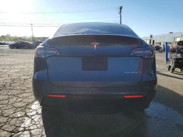 2023 TESLA MODEL Y 6