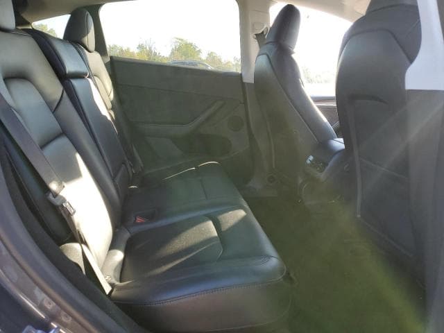 2023 TESLA MODEL Y 10