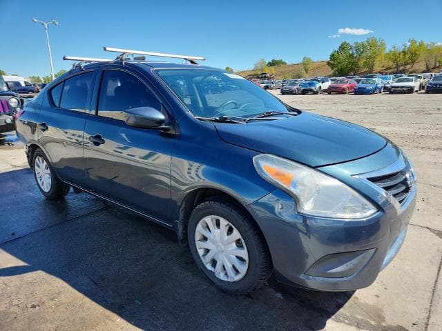2017 NISSAN VERSA S 4