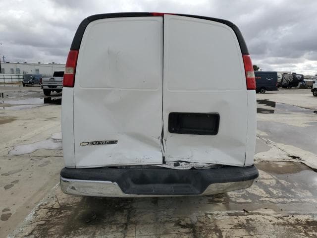 2017 CHEVROLET EXPRESS G3500 6