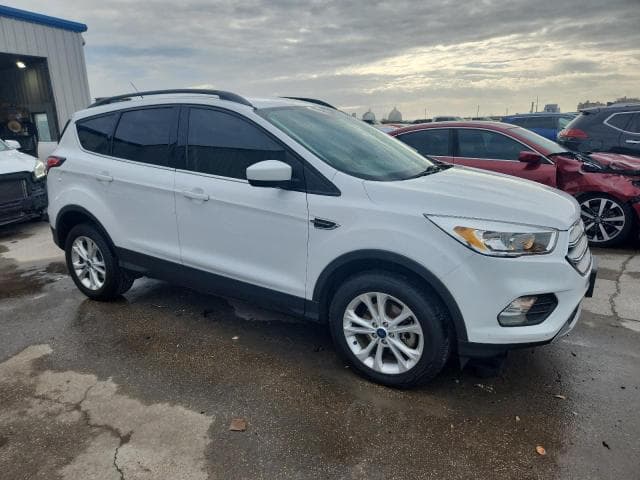 2018 FORD ESCAPE SE 4