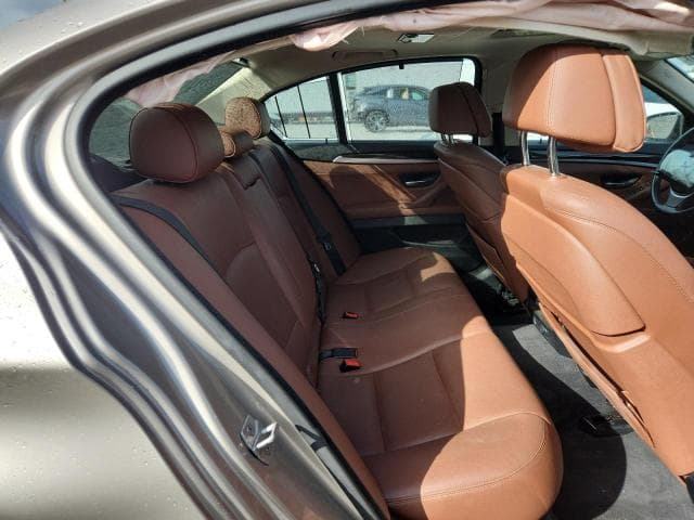 2016 BMW 535 XI 10
