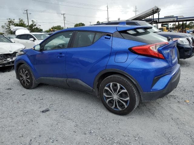 2019 TOYOTA C-HR XLE 2