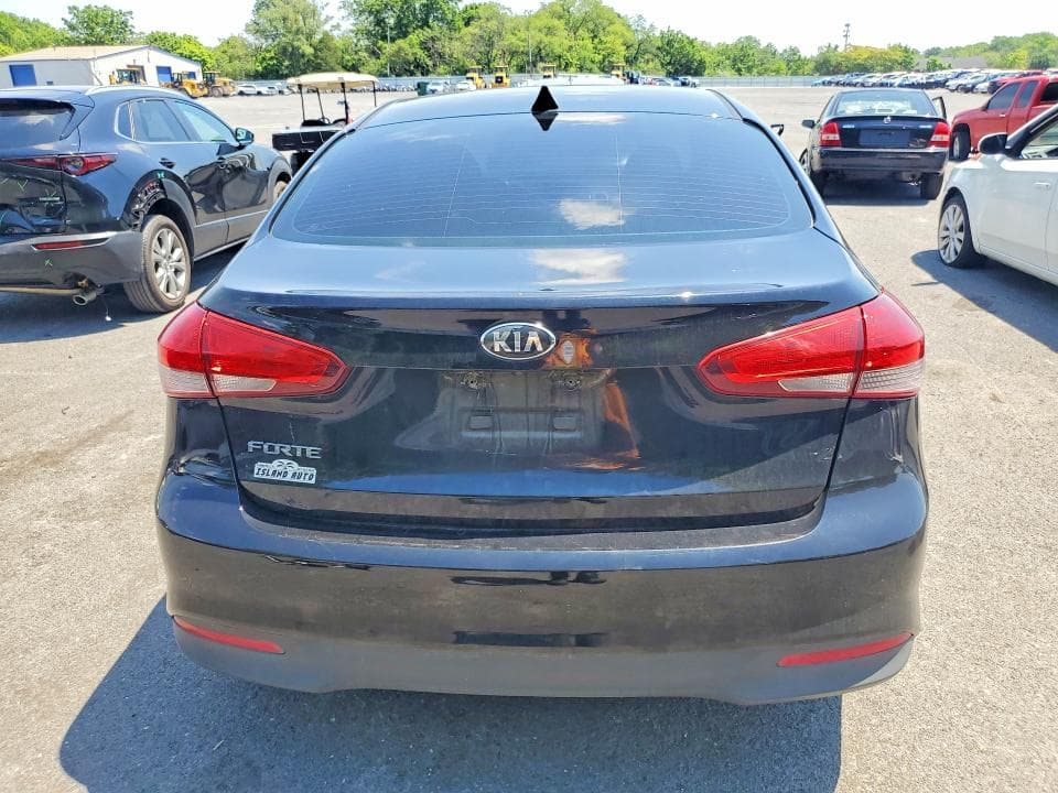 2018 KIA FORTE LX 6