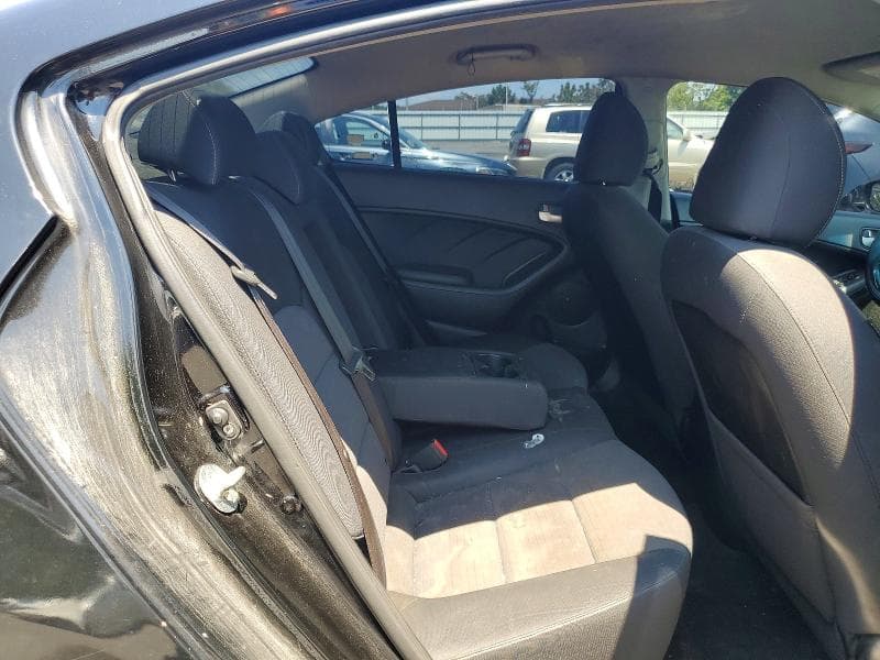 2018 KIA FORTE LX 10