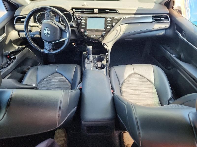 2019 TOYOTA CAMRY SE 8