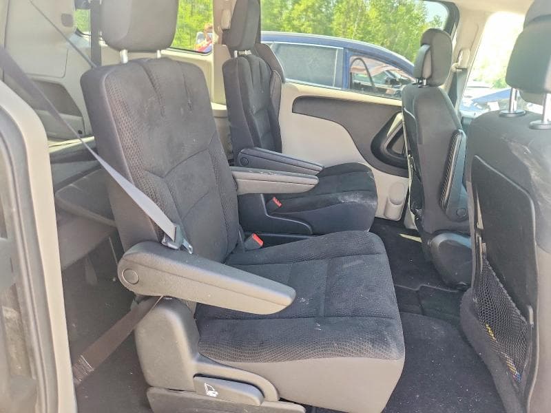 2019 DODGE GRAND CARAVAN SE 11
