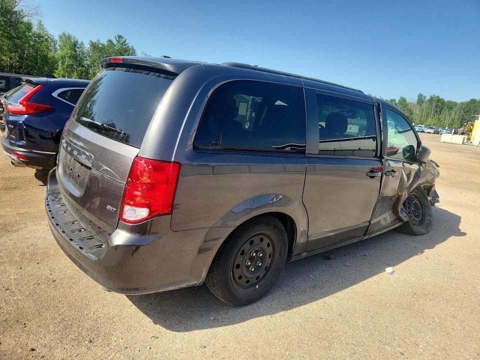 2019 DODGE GRAND CARAVAN SE 3