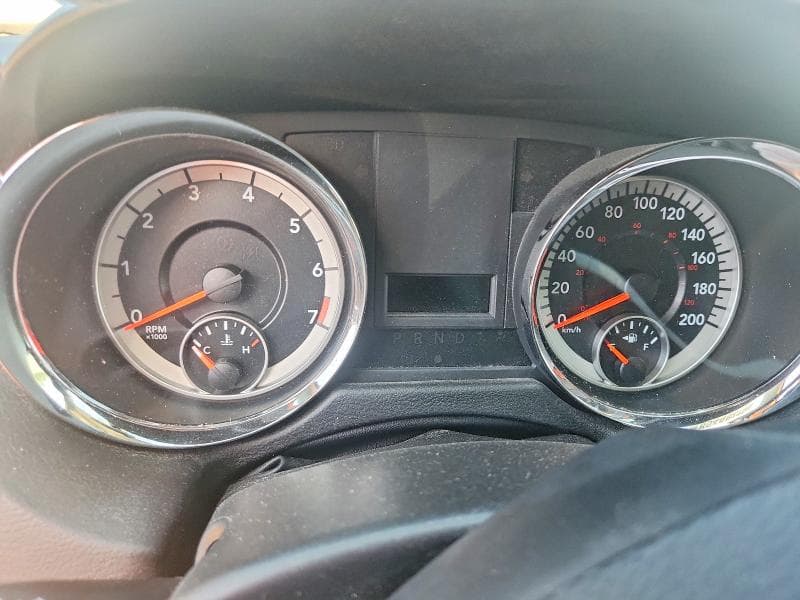 2019 DODGE GRAND CARAVAN SE 9