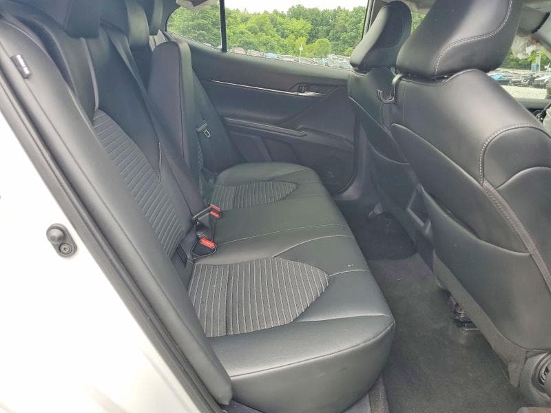 2024 TOYOTA CAMRY SE 10