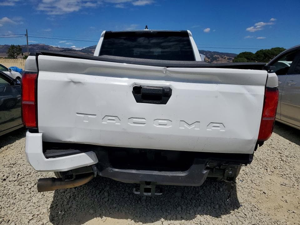 2025 TOYOTA TACOMA SR5 6