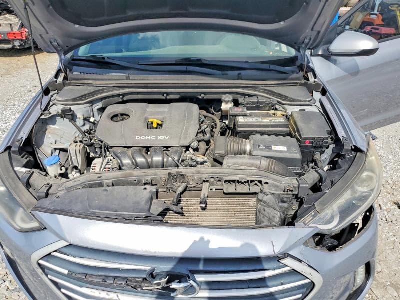 2017 HYUNDAI ELANTRA SE 11