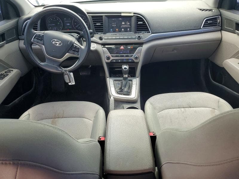 2017 HYUNDAI ELANTRA SE 8