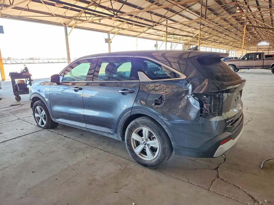 2024 KIA SORENTO LX 2