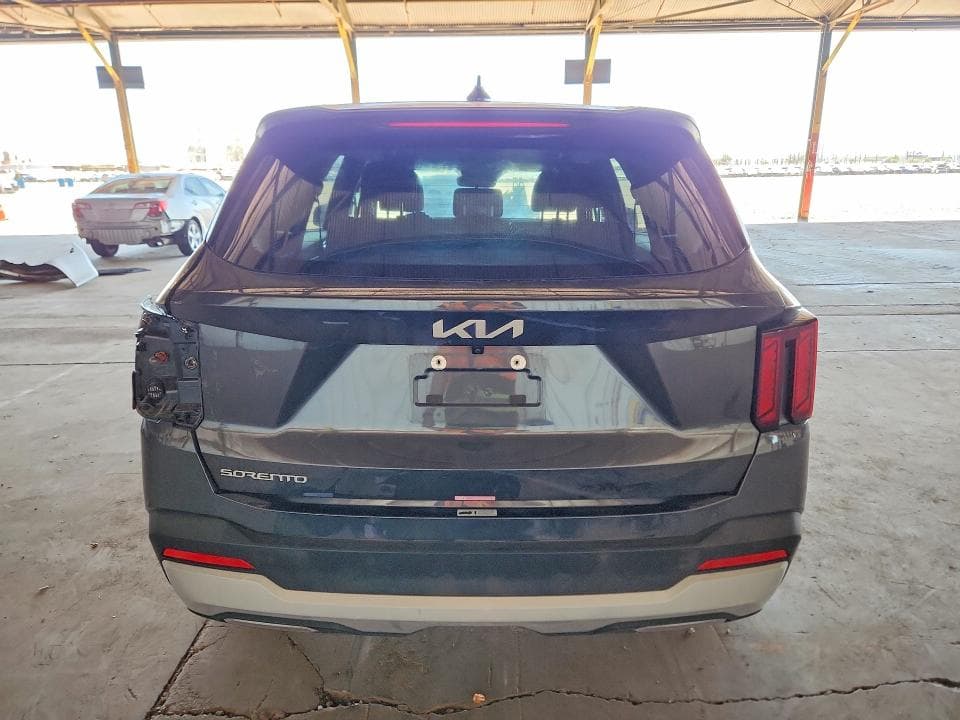 2024 KIA SORENTO LX 6