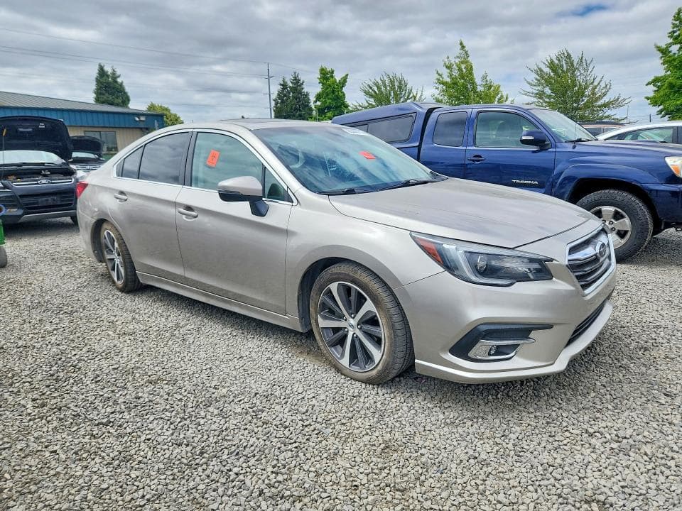 2018 SUBARU LEGACY 2.5I LIMITED 4