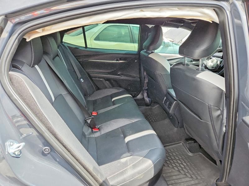 2025 TOYOTA CAMRY SE 10