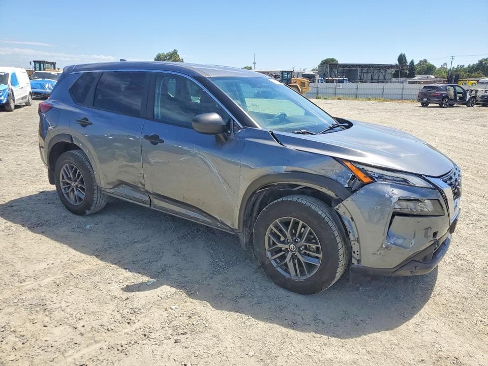 2021 NISSAN ROGUE S 4