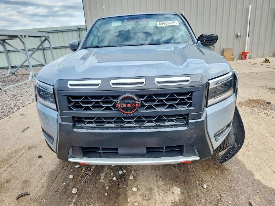 2025 NISSAN FRONTIER PRO-4X 5