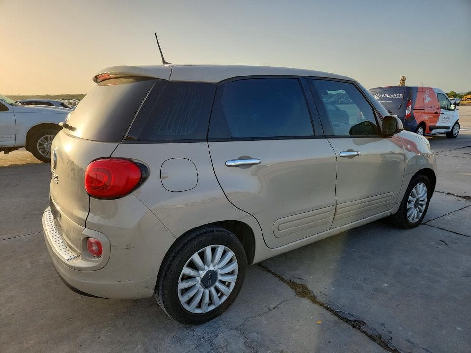 2017 FIAT 500L POP 3